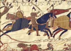 Il vescovo Oddone alla battaglia di Hasting (Arazzo di Bayeux, XI secolo)