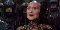 Gaius Helen Mohiam, reverenda madre Bene Gesserit (Dune, 1984)