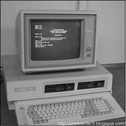 PC-Talk in funzione su un PC IBM 5151  (1982, E. Fluegelman)
